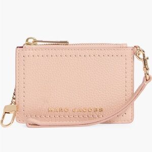 Marc Jacobs Groove
Top Zip Wristlet Pink Rose